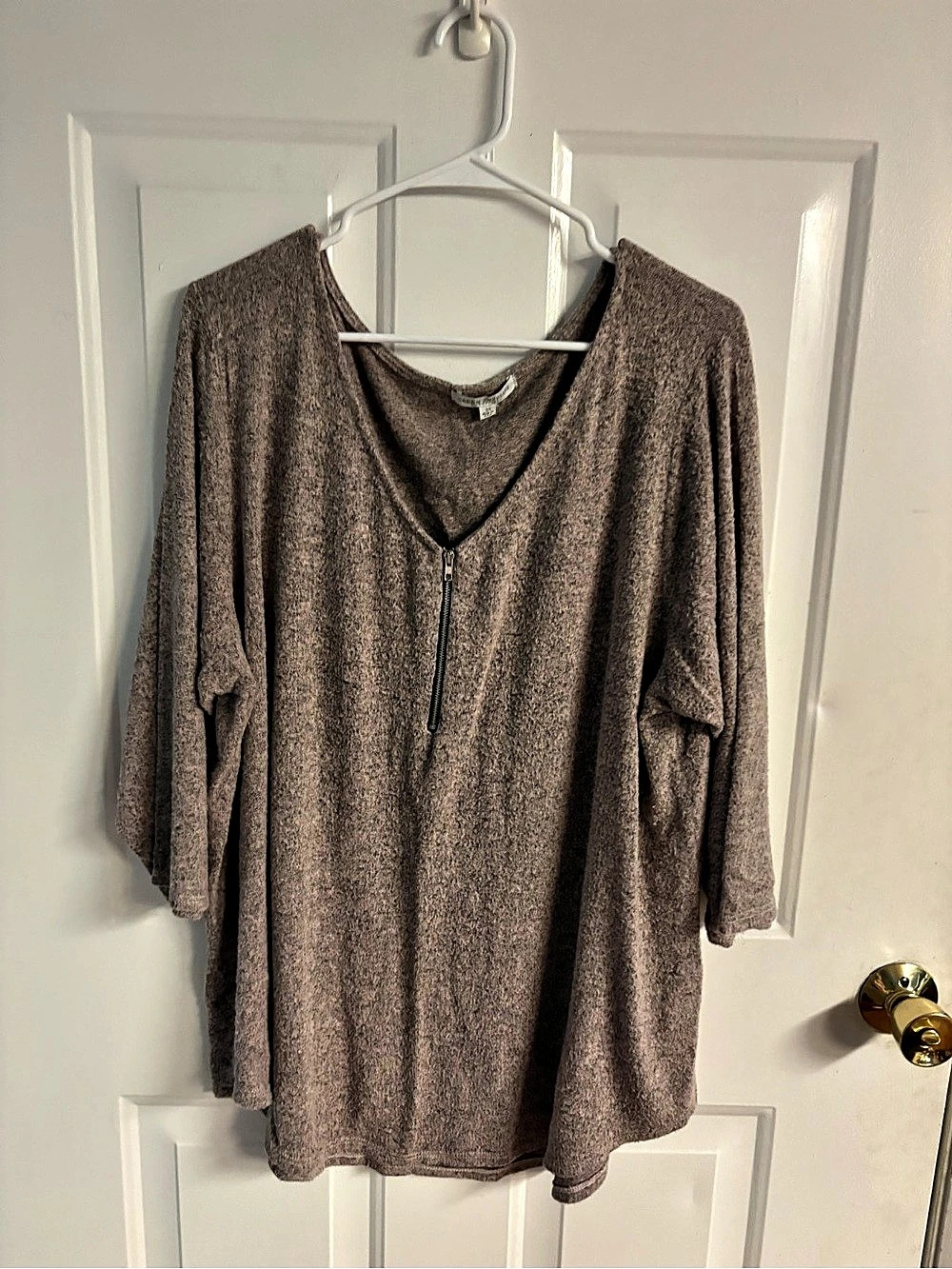 Green Envelope Los Angeles Plus Size 3X Heather Brown Zipper V-Neck Knit Top